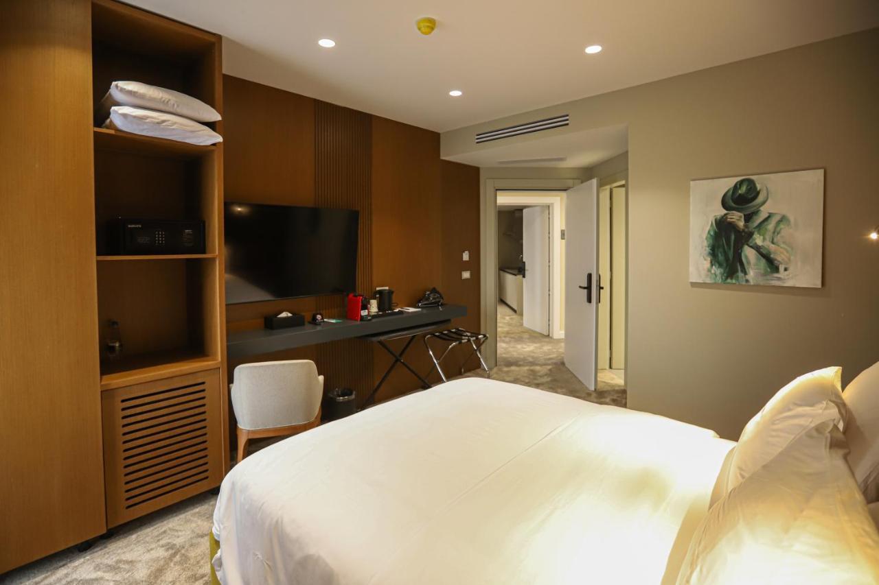 Urbanin Apartment & Hotel Tirana Exterior foto